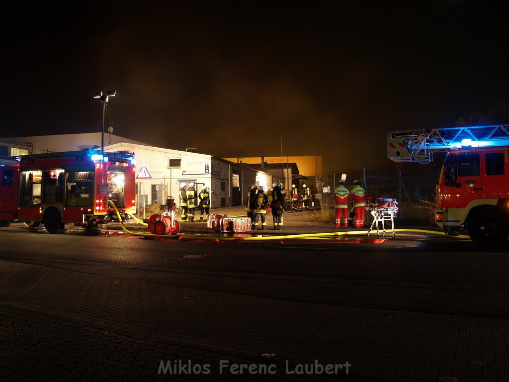 Feuer Waescherei Koeln Porz Hansestr   P04.JPG